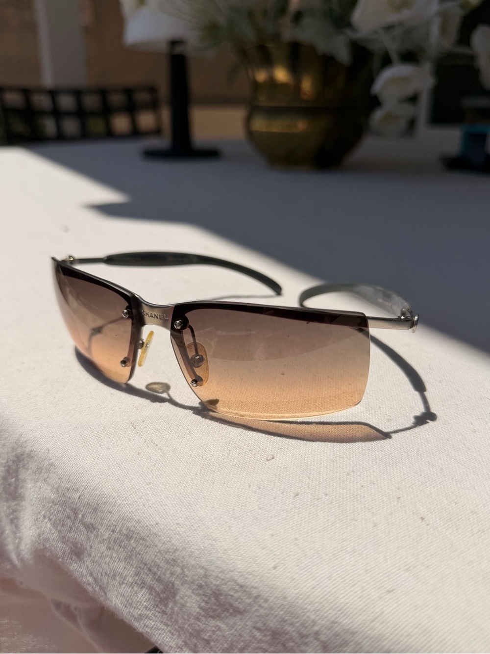 CHANEL Brown Gradient Rimless Sunglasses